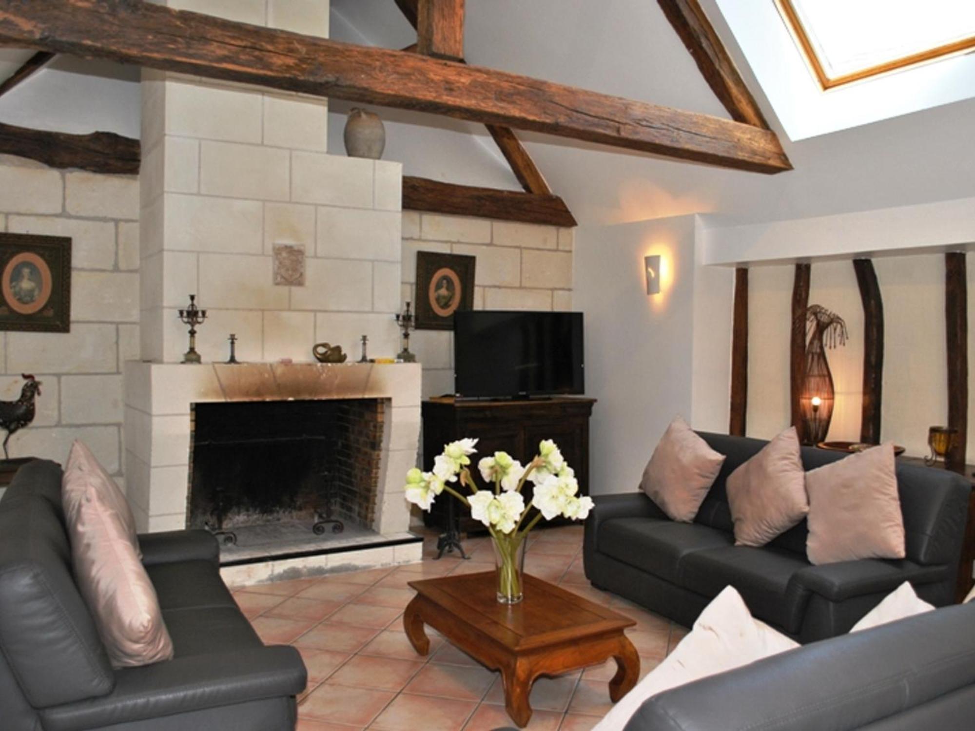 Gite De Charme Pres Des Chateaux De La Loire Avec Jardin, Terrasse Et Equipements Pour Familles - Fr-1-381-359 Azay-sur-Cher Exterior foto